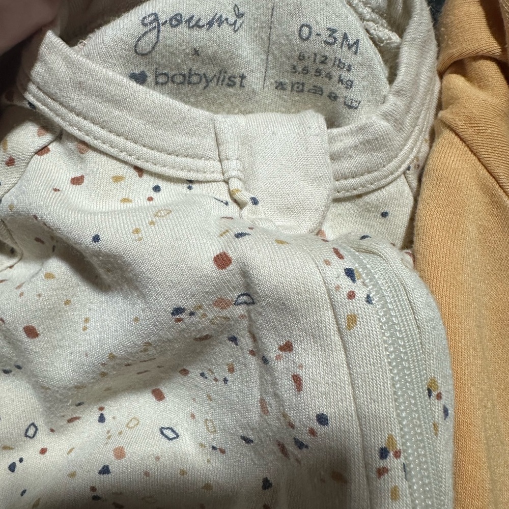 Bundle of 3 Goumi Pajamas, 0-3m - Picture 2 of 3